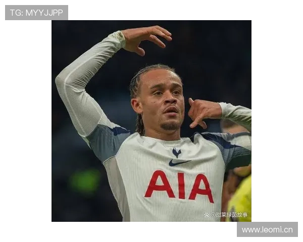 哈维-西蒙斯当选热刺战多特最佳